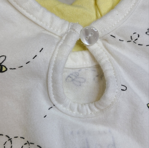 Rae Dunn Baby (2) Short Rompers (1) Outfit 0-3M I Stole Grandma's Heart - Picture 7 of 9